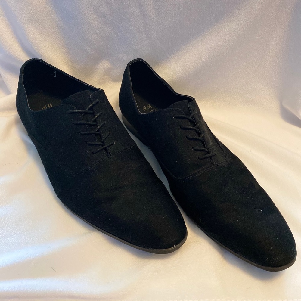 Men’s H&M dress shoes